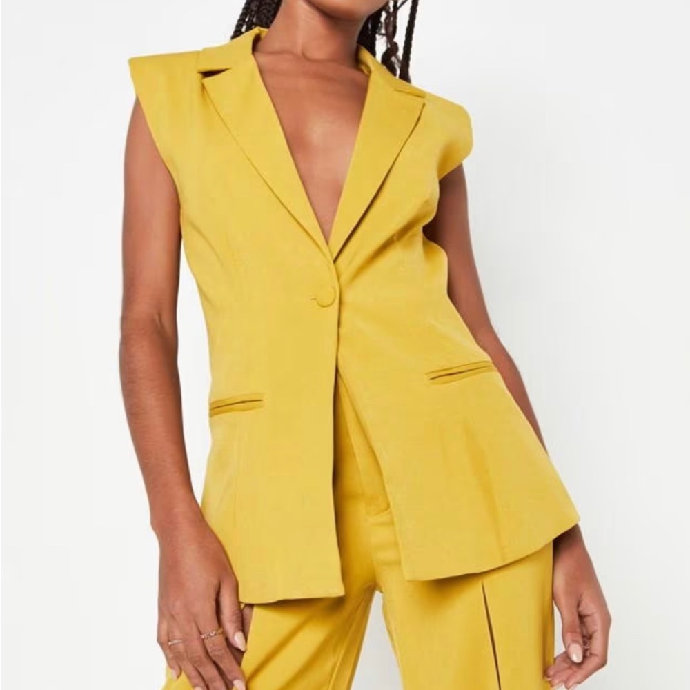 Misguided Longline Sleeveless Blazer (NWT)